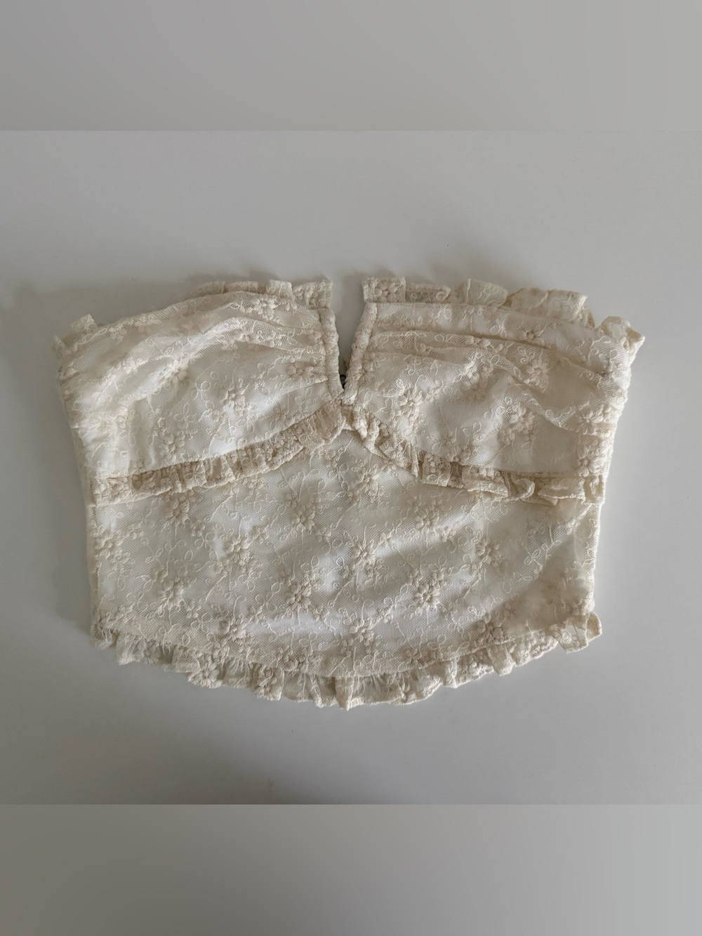 American Threads Ivory Lace Strapless Bustier